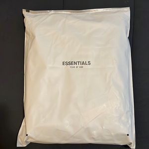 !!TODAYS PRICE!!Essentials Hoodie size M